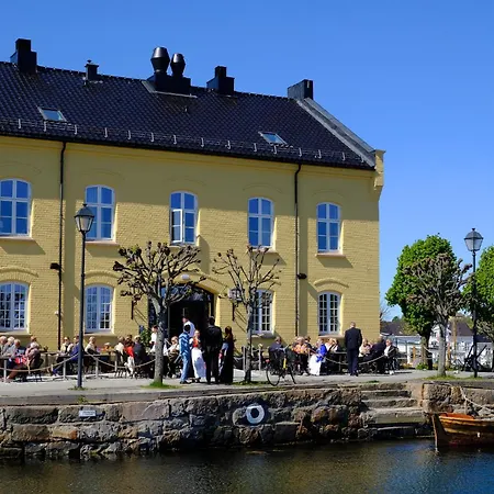 Det Lille 3* Risor
